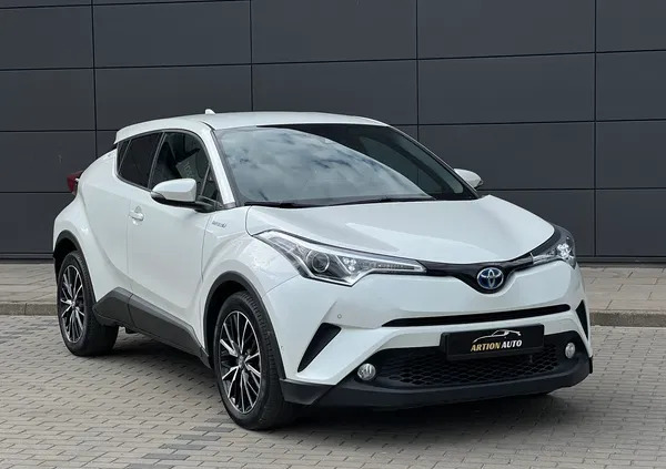 samochody osobowe Toyota C-HR cena 85900 przebieg: 31000, rok produkcji 2017 z Skalbmierz